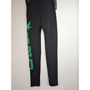 NWT O/S Black &‎ Green 420 Leggings
